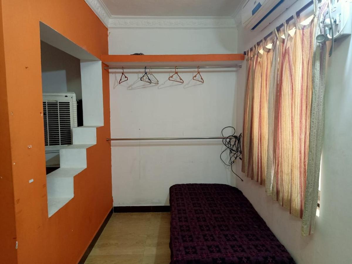 Ezilla * Pondicherry